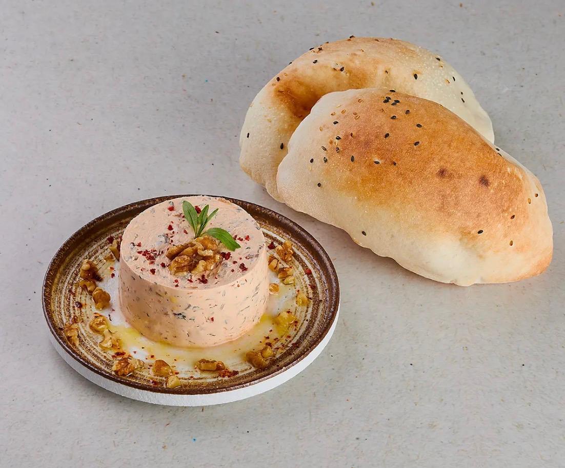 Labneh Makdous & Zaatar